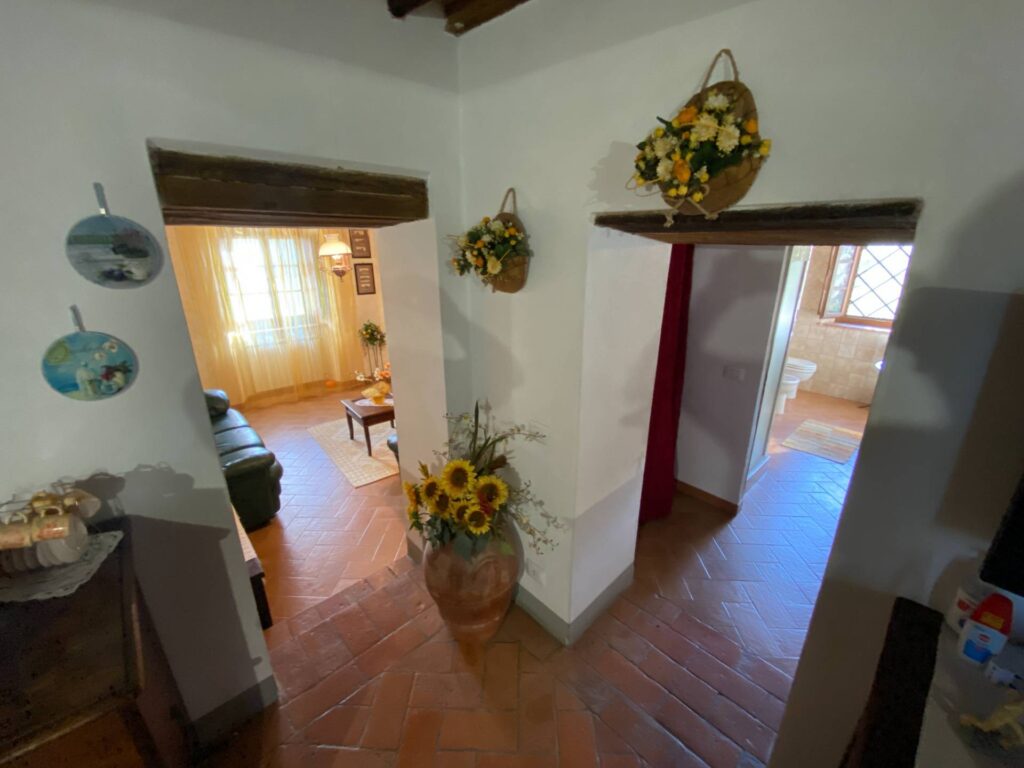 1534-Porzione di casale in stile rustico Toscano ristrutturato  con terreno in ottima posizione-Castelnuovo di Val di Cecina-15 Agenzia Immobiliare ASIP