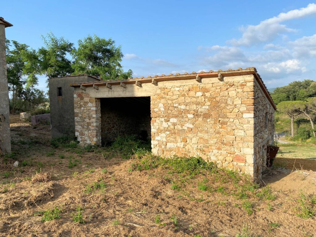 1535-Colonica in pietra da ristrutturare con vista panoramica mozzafiato-Monteverdi Marittimo-11 Agenzia Immobiliare ASIP