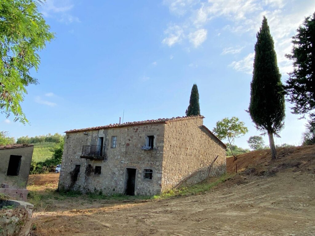 1535-Colonica in pietra da ristrutturare con vista panoramica mozzafiato-Monteverdi Marittimo-6 Agenzia Immobiliare ASIP