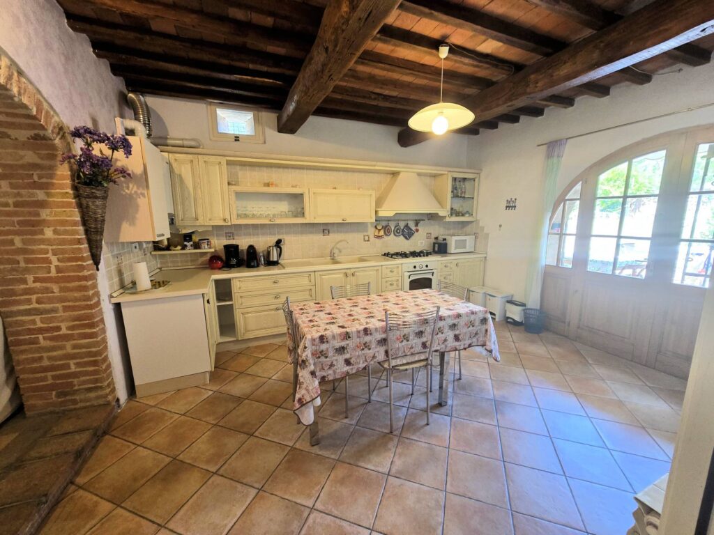 1539-Antico fienile completamente ristrutturato con giardino e annessi  posto in un piccolo borgo-Colle di Val d'Elsa-23 Agenzia Immobiliare ASIP