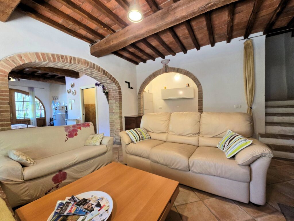 1539-Antico fienile completamente ristrutturato con giardino e annessi  posto in un piccolo borgo-Colle di Val d'Elsa-19 Agenzia Immobiliare ASIP