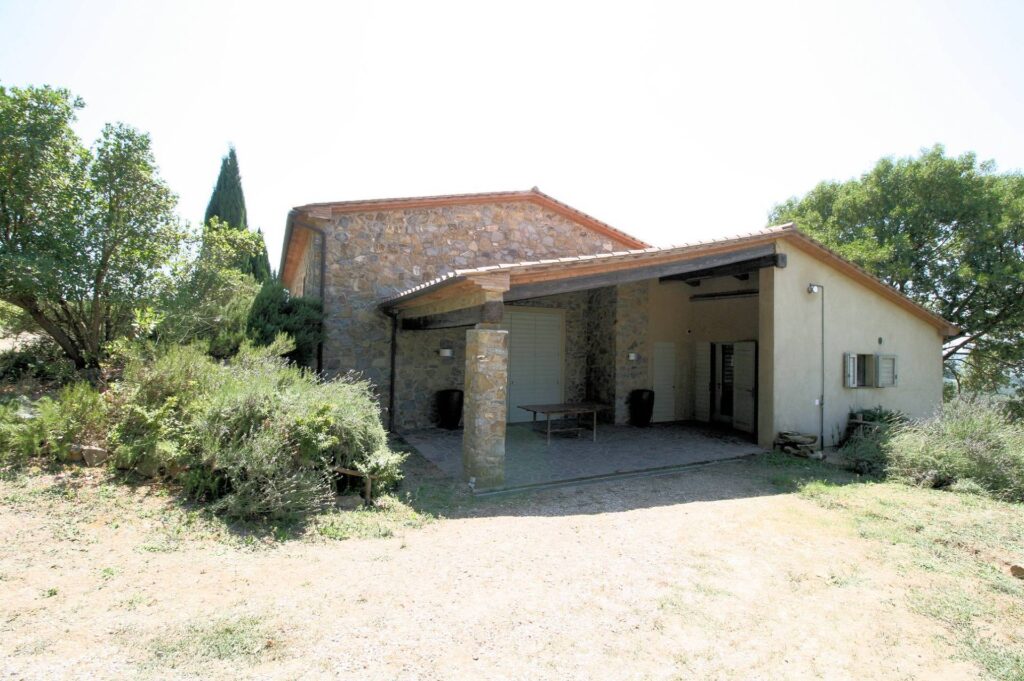 1541-Azienda vitivinicola con produzione di vini di alta qualita' in posizione collinare con vista panoramica-Scansano-10 Agenzia Immobiliare ASIP