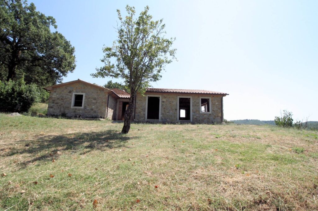1541-Azienda vitivinicola con produzione di vini di alta qualita' in posizione collinare con vista panoramica-Scansano-17 Agenzia Immobiliare ASIP