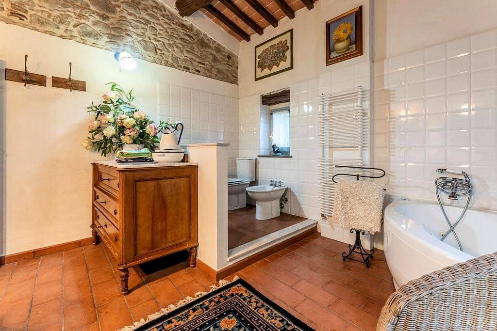 1526-Rustico in stile Toscano con giardino e piscina-Buggiano-18 Agenzia Immobiliare ASIP