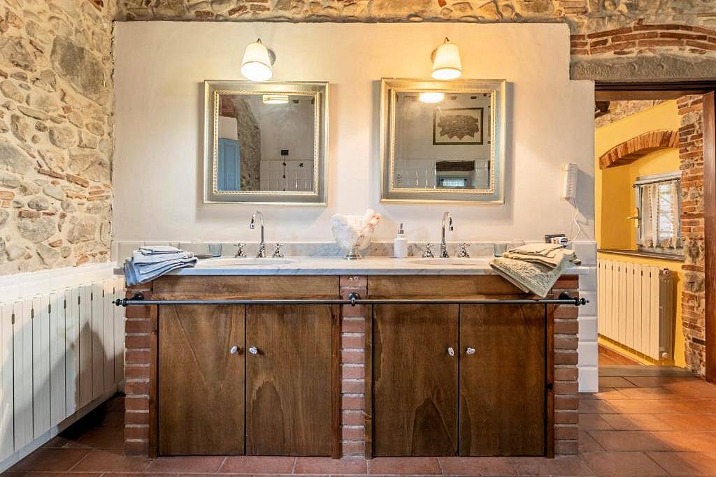 1526-Rustico in stile Toscano con giardino e piscina-Buggiano-28 Agenzia Immobiliare ASIP