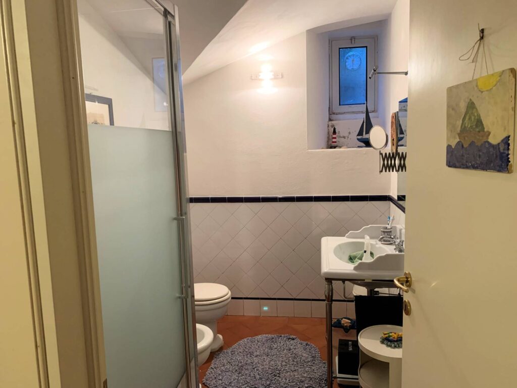 1549-Appartamento di ampia superficie in centro storico-Pistoia-11 Agenzia Immobiliare ASIP