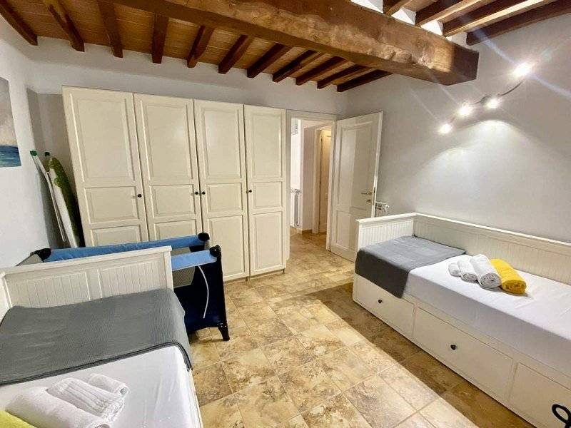 1551-Casale con parco piscina e vista panoramica-Camaiore-24 Agenzia Immobiliare ASIP