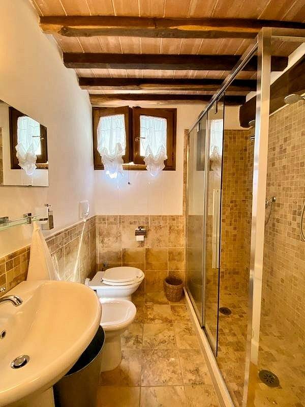 1551-Casale con parco piscina e vista panoramica-Camaiore-32 Agenzia Immobiliare ASIP