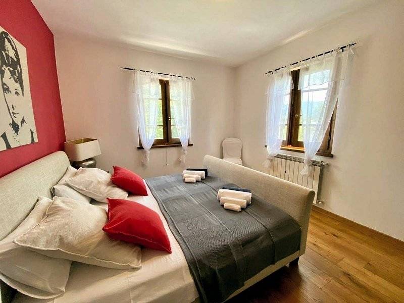 1551-Casale con parco piscina e vista panoramica-Camaiore-23 Agenzia Immobiliare ASIP