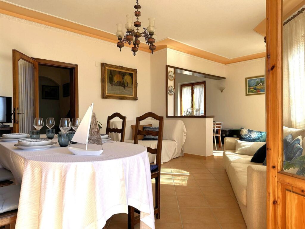 1559-Appartamento con giardino privato posto al piano primo di villetta libera su quattro lati-Scarlino-5 Agenzia Immobiliare ASIP