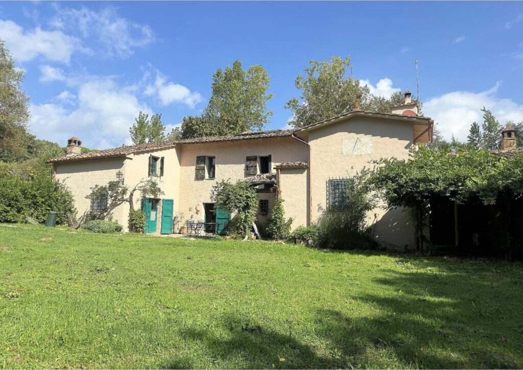 1560-Complesso immobiliare di ampia superficie con ex mulino del 1200-Chiusdino-7 Agenzia Immobiliare ASIP