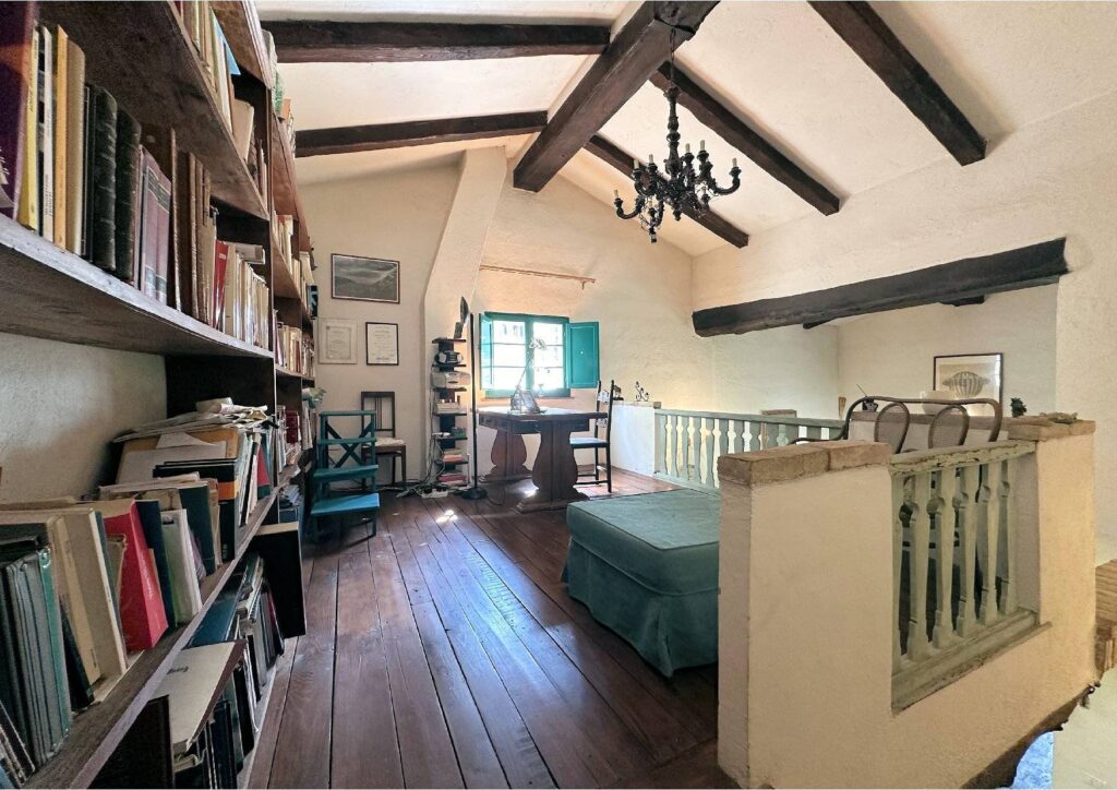 1560-Complesso immobiliare di ampia superficie con ex mulino del 1200-Chiusdino-27 Agenzia Immobiliare ASIP