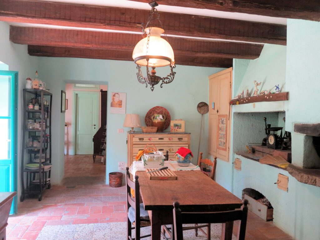 1560-Complesso immobiliare di ampia superficie con ex mulino del 1200-Chiusdino-32 Agenzia Immobiliare ASIP