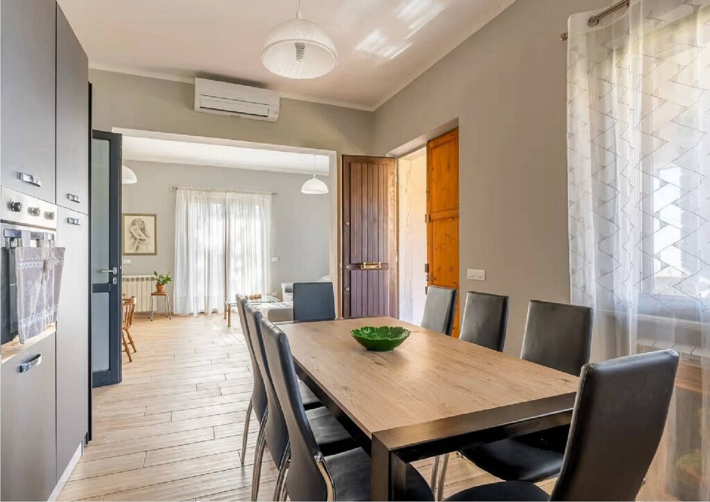 1561-Villetta libera su quattro lati recentemente ristrutturata con giardino-Pescia-9 Agenzia Immobiliare ASIP