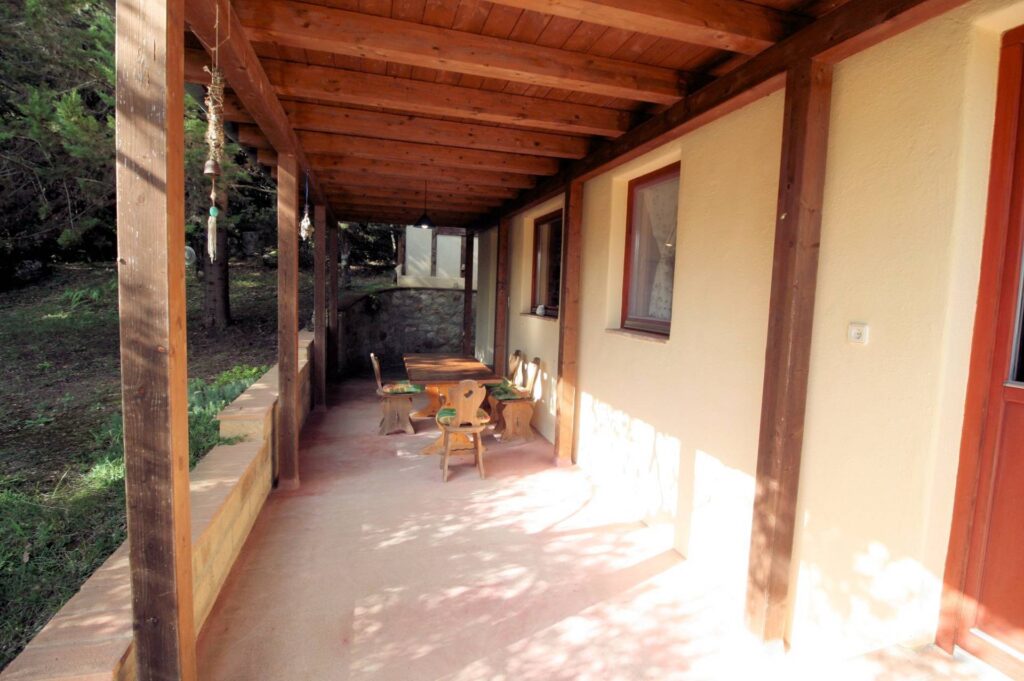 1562-"La casa nel bosco" immersa nella natura-Roccastrada-9 Agenzia Immobiliare ASIP