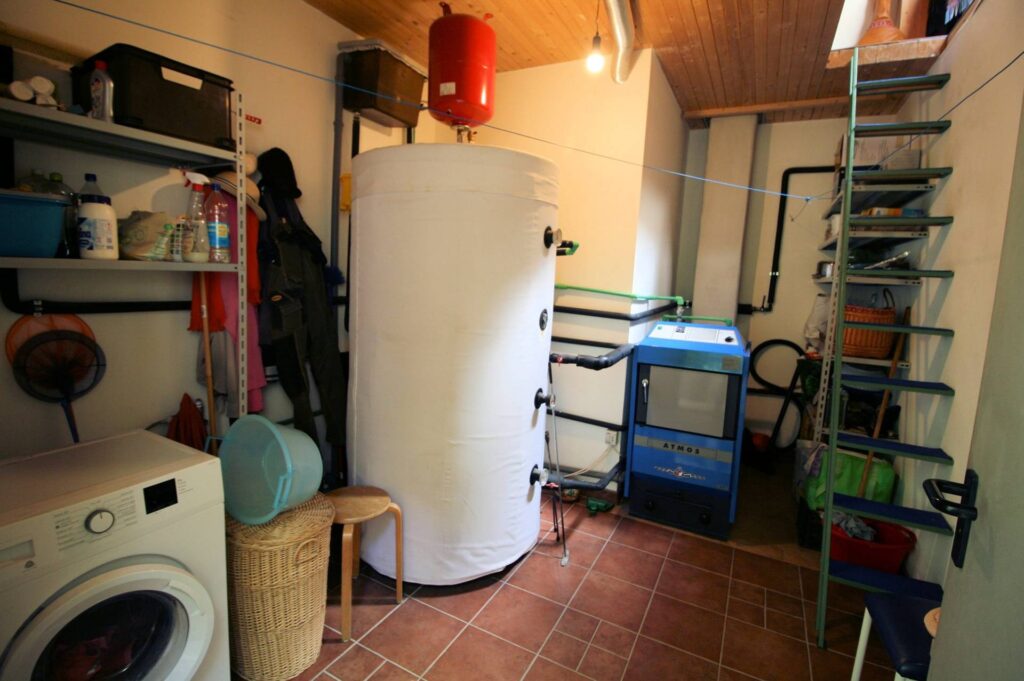 1562-"La casa nel bosco" immersa nella natura-Roccastrada-31 Agenzia Immobiliare ASIP