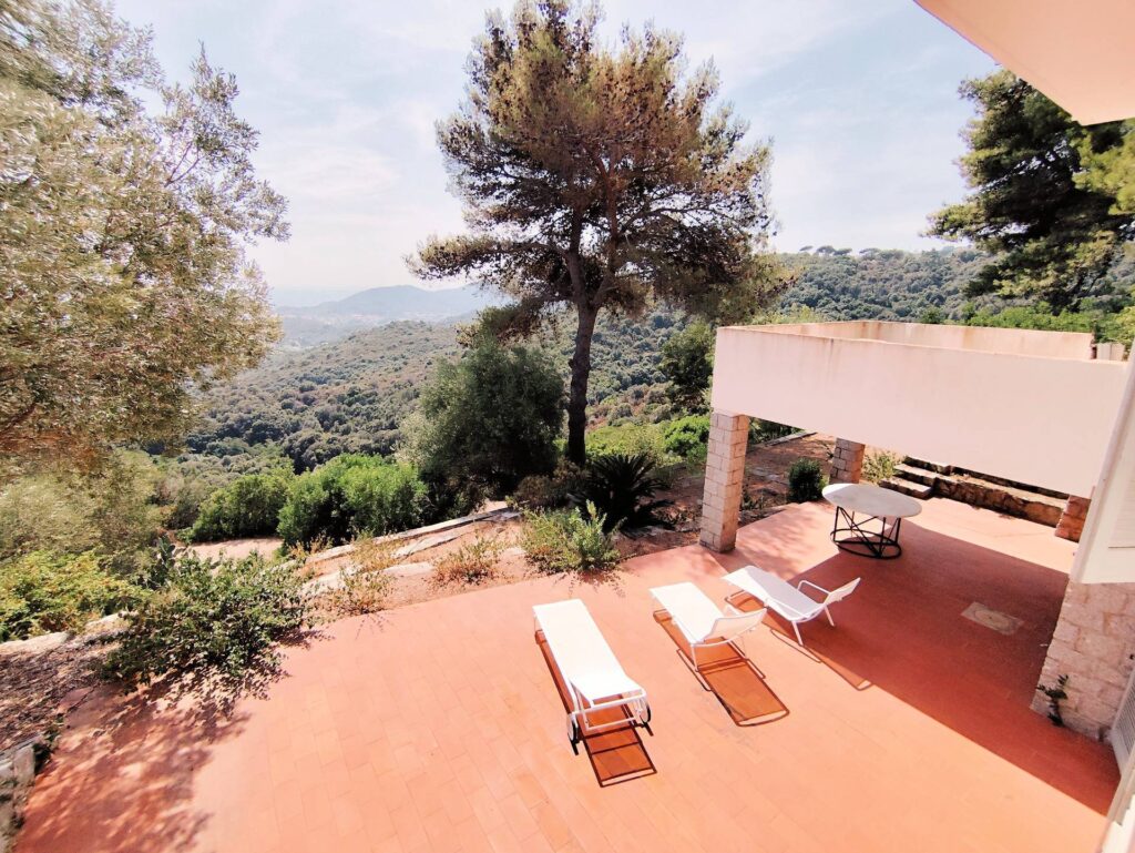1569-Villa singola in posizione panoramica con vista fino al mare-Campo nell'Elba-5 Agenzia Immobiliare ASIP