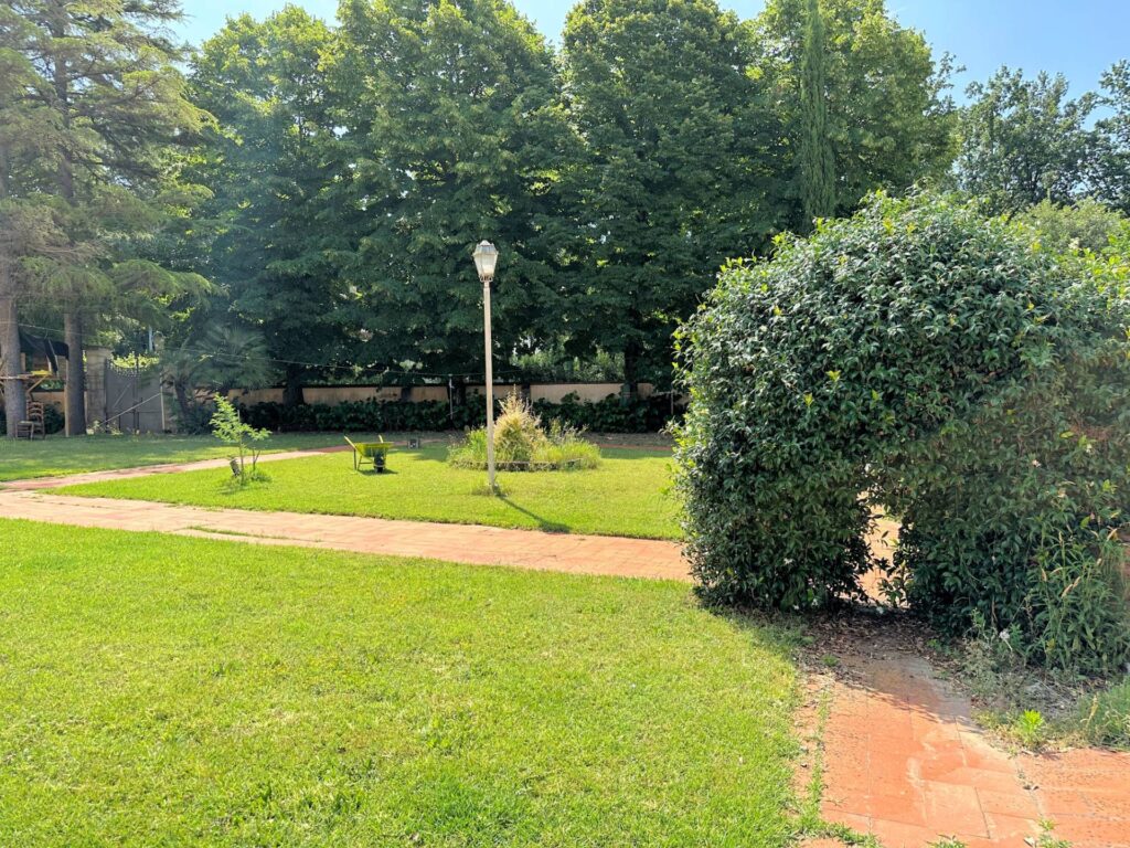 1571-Villa storica di ampia superficie con giardino-Bientina-5 Agenzia Immobiliare ASIP