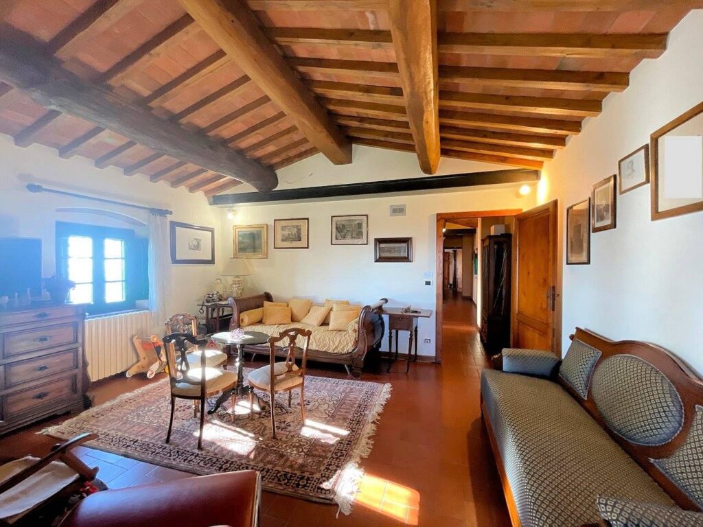 1582-Villa in stile rustico Toscano con parco e suggestiva vista panoramica-Montecatini-Terme-12 Agenzia Immobiliare ASIP