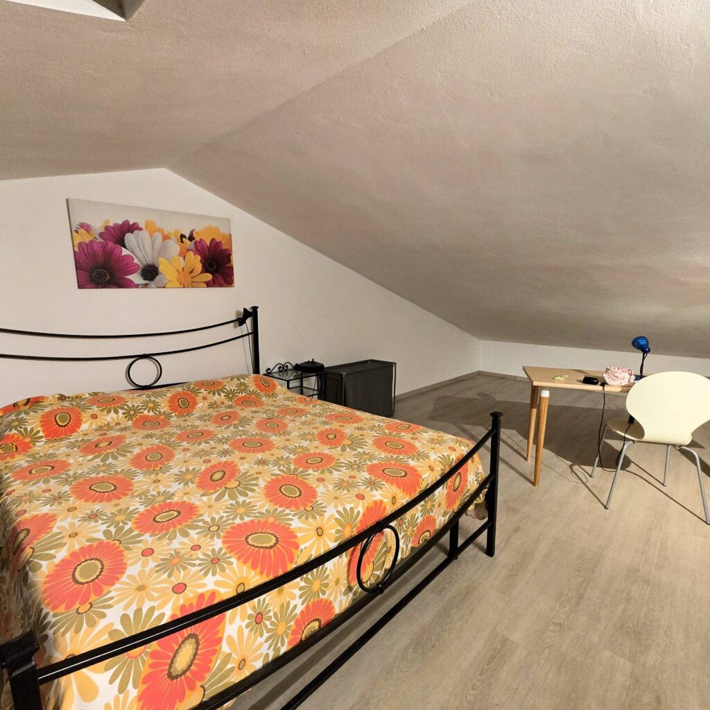 1125-Appartamento al piano primo a pochi passi dal mare-Follonica-17 Agenzia Immobiliare ASIP