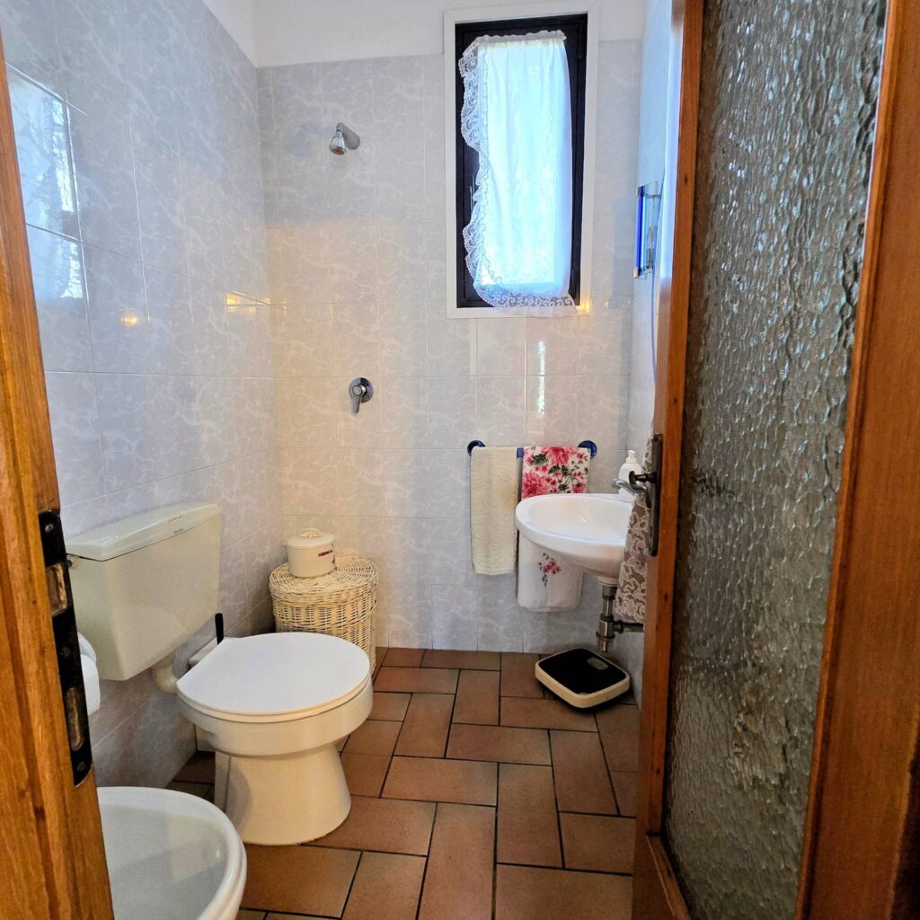 1089-Annesso agricolo con ampio terreno vicino al mare-Scarlino-20 Agenzia Immobiliare ASIP