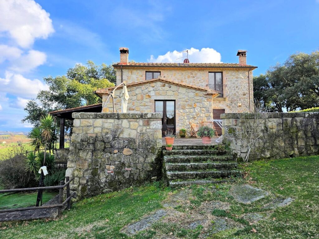 1591-Casale con ampio giardino e vista panoramica-Roccastrada-5 Agenzia Immobiliare ASIP