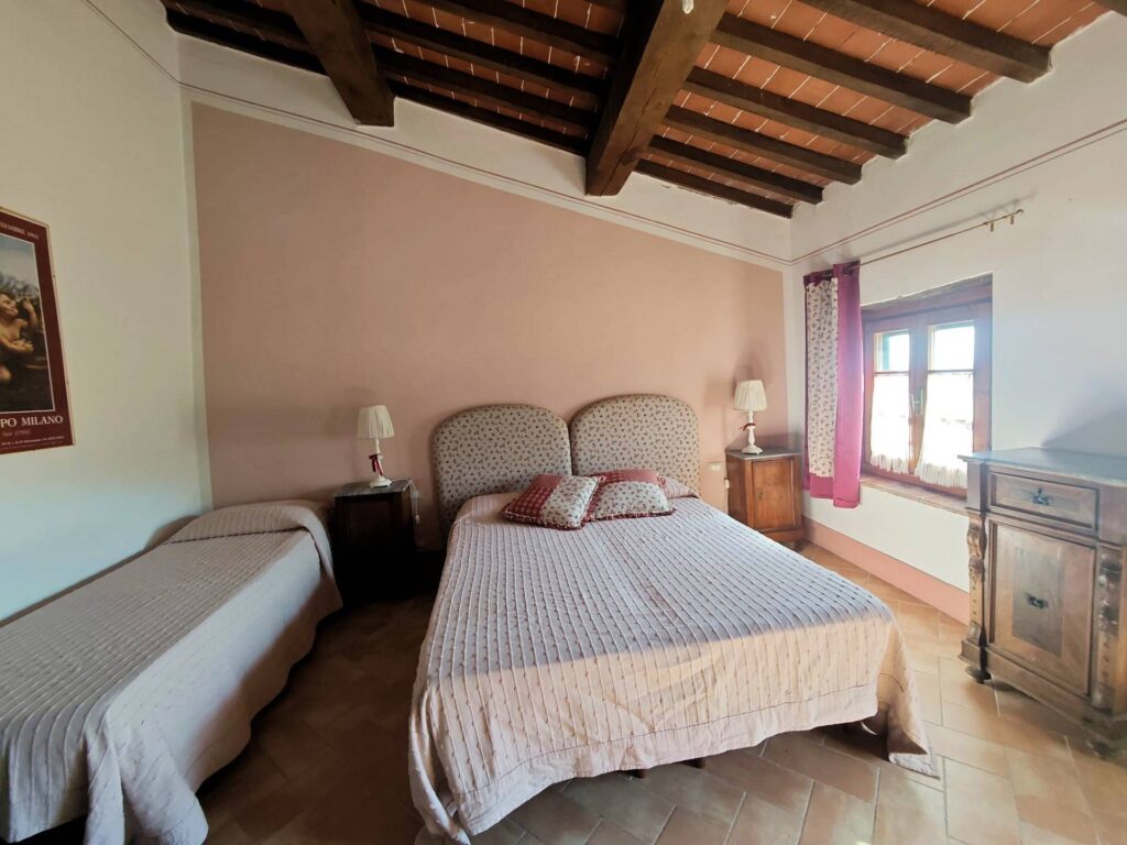 1565-Casale con terreno e vista panoramica mozzafiato-Buti-29 Agenzia Immobiliare ASIP