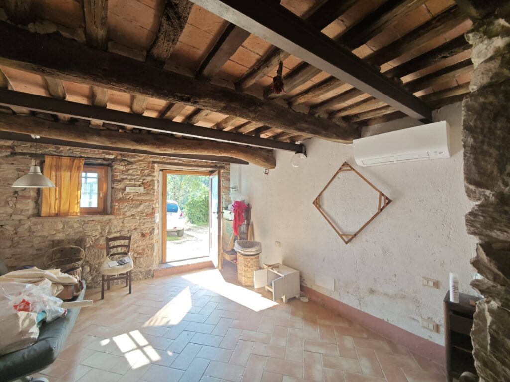 1565-Casale con terreno e vista panoramica mozzafiato-Buti-21 Agenzia Immobiliare ASIP