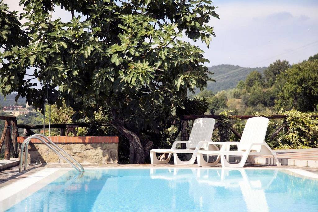 1602-Casa vacanze con piscina e vista panoramica mozzafiato-Lamporecchio-3 Agenzia Immobiliare ASIP