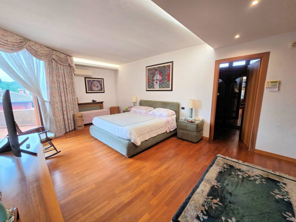 1603-Villa di pregio con ottime rifiniture in comoda zona residenziale-Pieve a Nievole-16 Agenzia Immobiliare ASIP