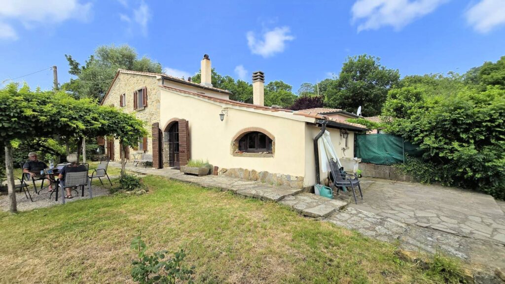 1636-Terratetto completamente ristrutturato con annesso piscina e vista panoramica-Roccastrada-5 Agenzia Immobiliare ASIP