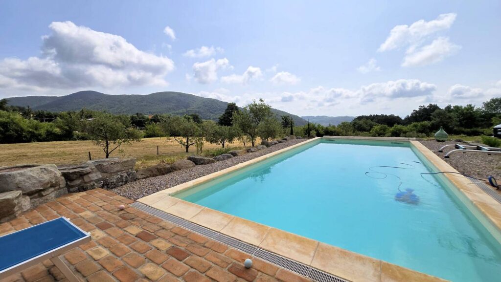 1636-Terratetto completamente ristrutturato con annesso piscina e vista panoramica-Roccastrada-2 Agenzia Immobiliare ASIP