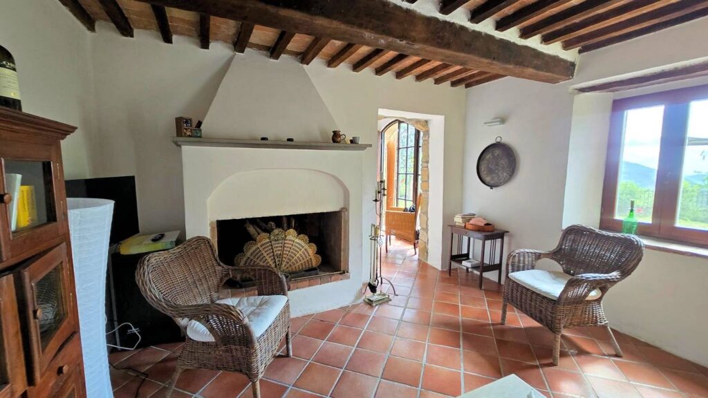 1636-Terratetto completamente ristrutturato con annesso piscina e vista panoramica-Roccastrada-24 Agenzia Immobiliare ASIP