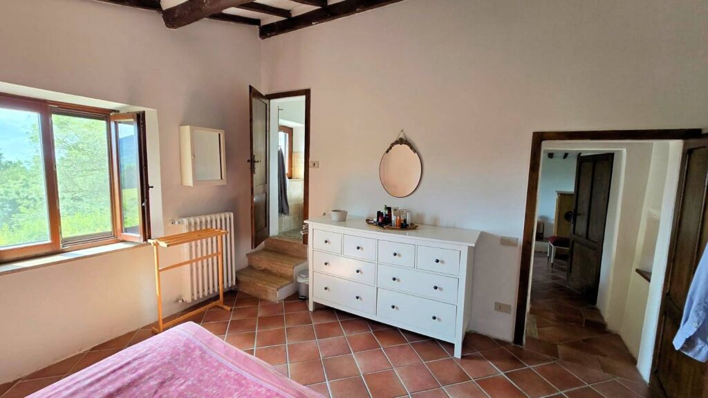 1636-Terratetto completamente ristrutturato con annesso piscina e vista panoramica-Roccastrada-33 Agenzia Immobiliare ASIP