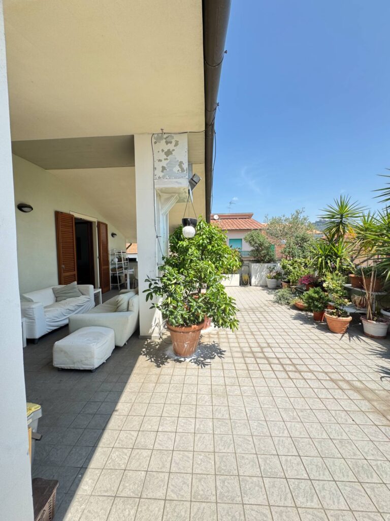 1649-Attico di recente costruzione con ampia terrazza-Montecatini-Terme-3 Agenzia Immobiliare ASIP