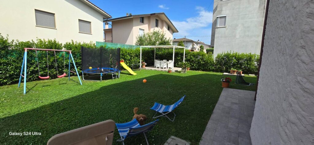 1651-Villetta recentemente ristrutturata libera su quattro lati  con ampio giardino-Ponte Buggianese-3 Agenzia Immobiliare ASIP
