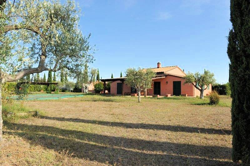 1653-Casale con piscina parco in posizione panoramica-Magliano in Toscana-2 Agenzia Immobiliare ASIP