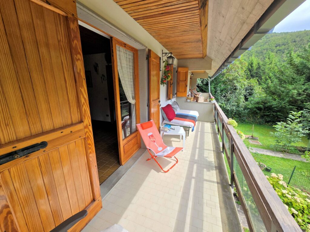 1629-Appartamento al piano primo ed ultimo con giardino privato-Abetone Cutigliano-9 Agenzia Immobiliare ASIP