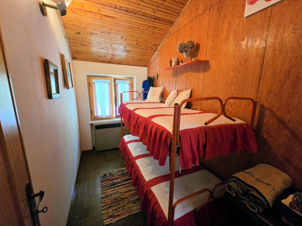 1629-Appartamento al piano primo ed ultimo con giardino privato-Abetone Cutigliano-16 Agenzia Immobiliare ASIP