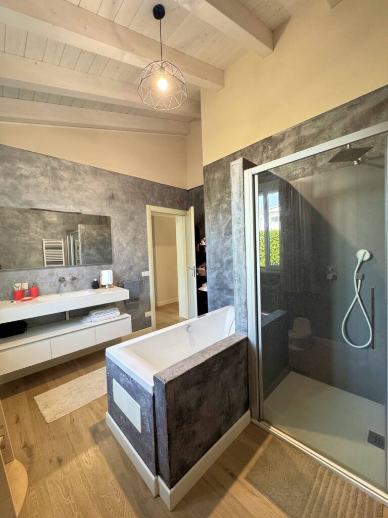 1656-Porzione terratetto di villa bifamiliare-Altopascio-22 Agenzia Immobiliare ASIP