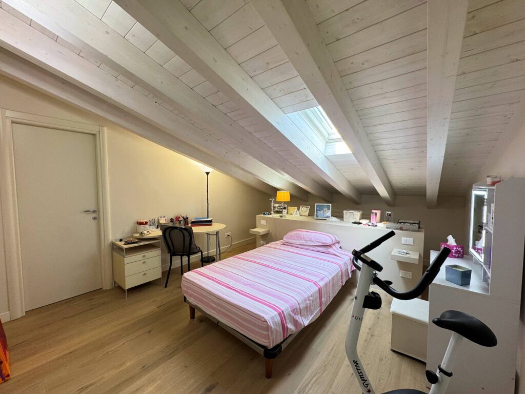 1656-Porzione terratetto di villa bifamiliare-Altopascio-26 Agenzia Immobiliare ASIP