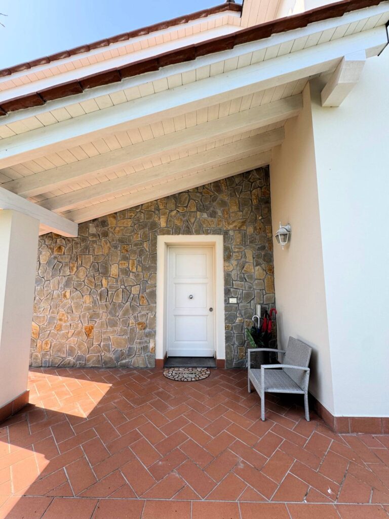1656-Porzione terratetto di villa bifamiliare-Altopascio-4 Agenzia Immobiliare ASIP