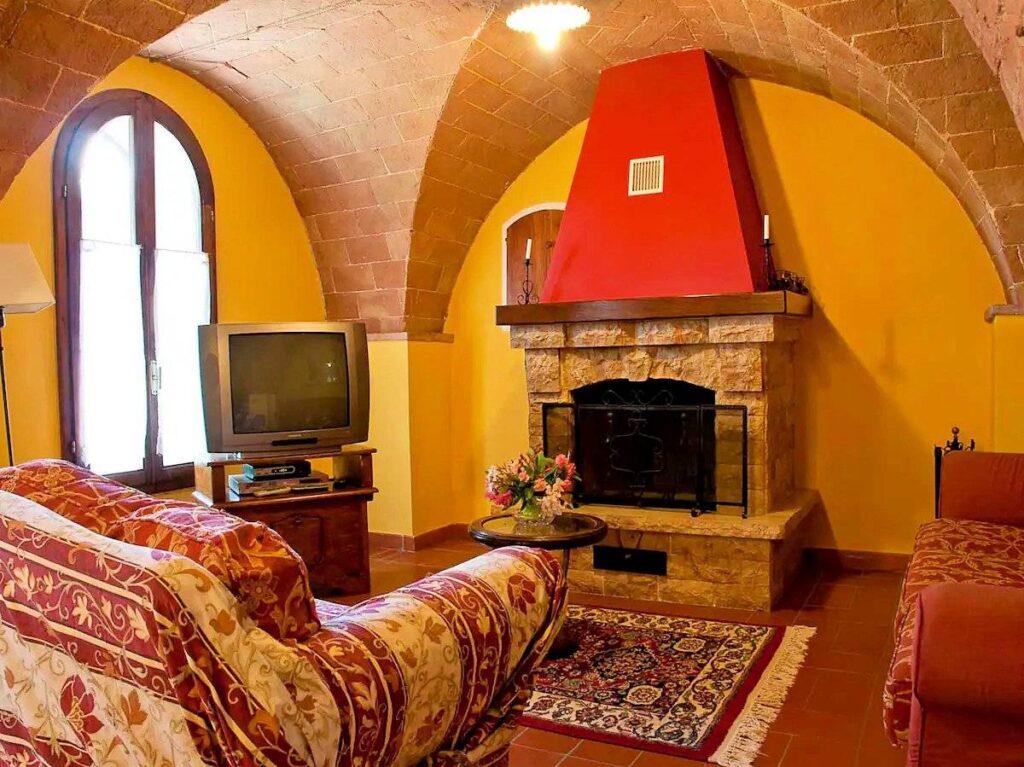 1658-Casale con dependance terreno e due piscine-Volterra-22 Agenzia Immobiliare ASIP