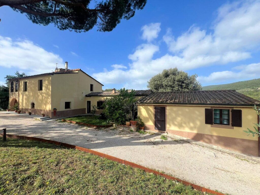 1671-Prestigiosa azienda agricola con agriturismo e terreni-Massa Marittima-5 Agenzia Immobiliare ASIP