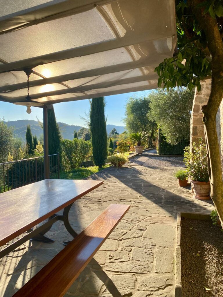 1672-Bellissimo rustico in stile Toscano con parco piscina e suggestiva vista panoramica-Pescaglia-11 Agenzia Immobiliare ASIP