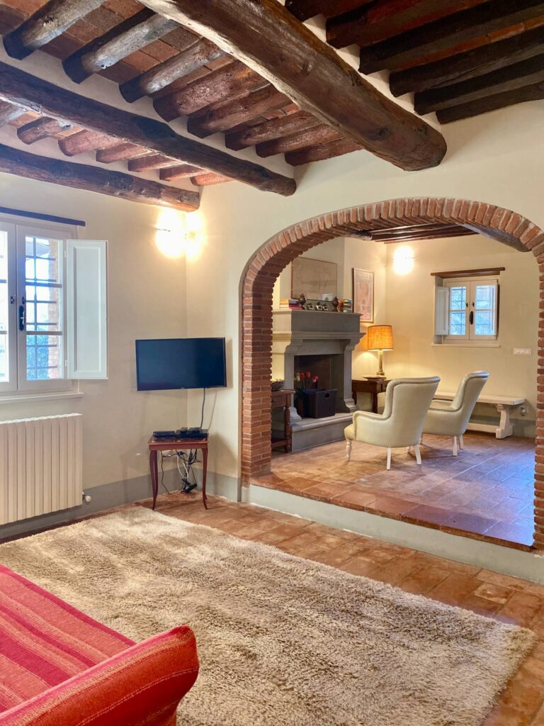 1672-Bellissimo rustico in stile Toscano con parco piscina e suggestiva vista panoramica-Pescaglia-23 Agenzia Immobiliare ASIP