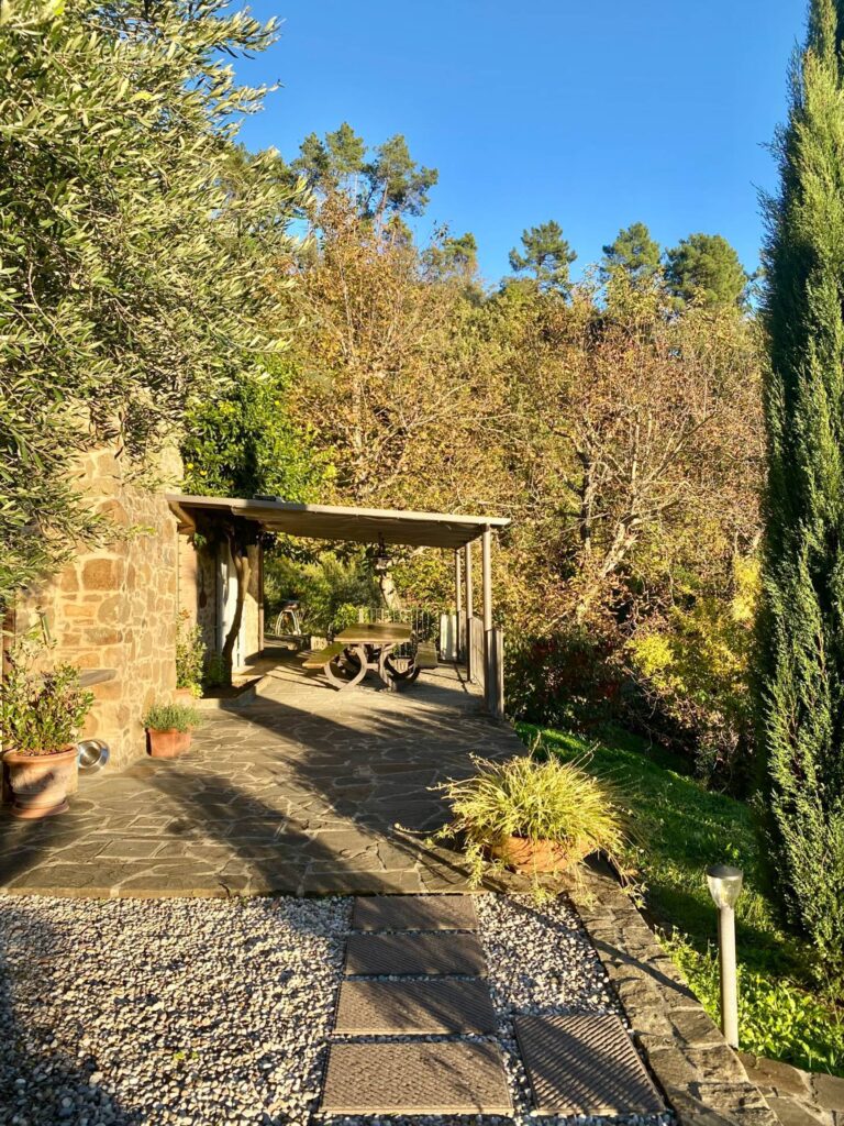 1672-Bellissimo rustico in stile Toscano con parco piscina e suggestiva vista panoramica-Pescaglia-16 Agenzia Immobiliare ASIP