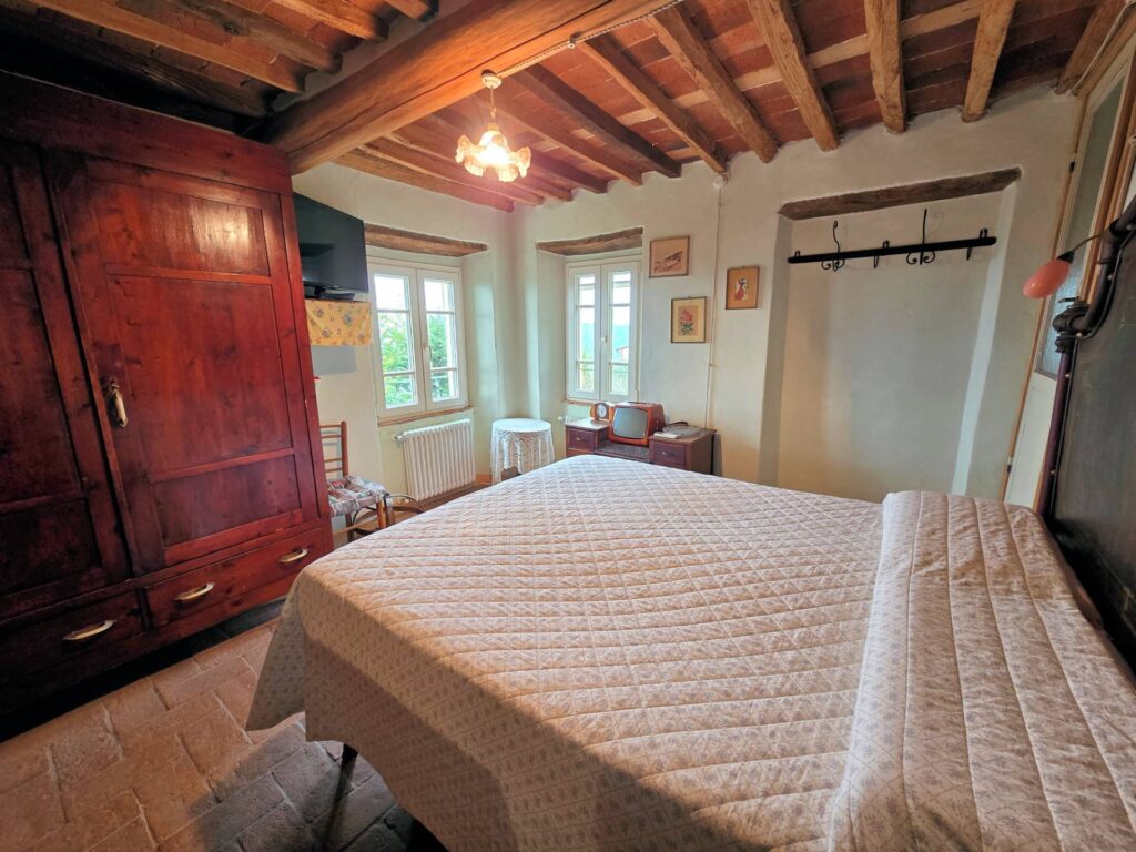1673-Terratetto libero su tre lati con ampio giardino e vista panoramica fino al mare-Massarosa-20 Agenzia Immobiliare ASIP