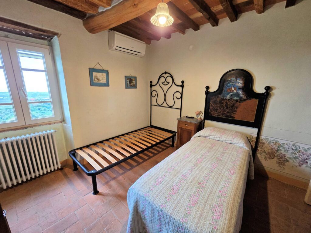 1673-Terratetto libero su tre lati con ampio giardino e vista panoramica fino al mare-Massarosa-21 Agenzia Immobiliare ASIP