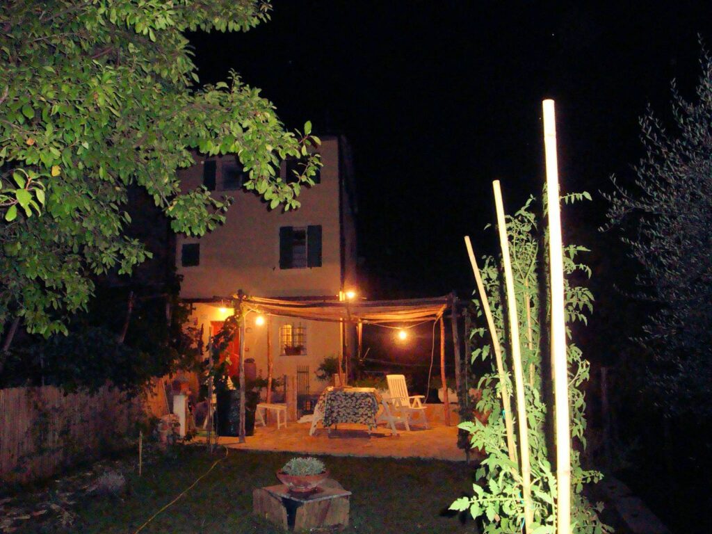 1673-Terratetto libero su tre lati con ampio giardino e vista panoramica fino al mare-Massarosa-4 Agenzia Immobiliare ASIP